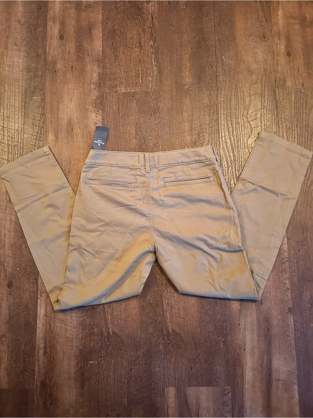 NWT abercrombie kids chino khaki pants size 13/14 short